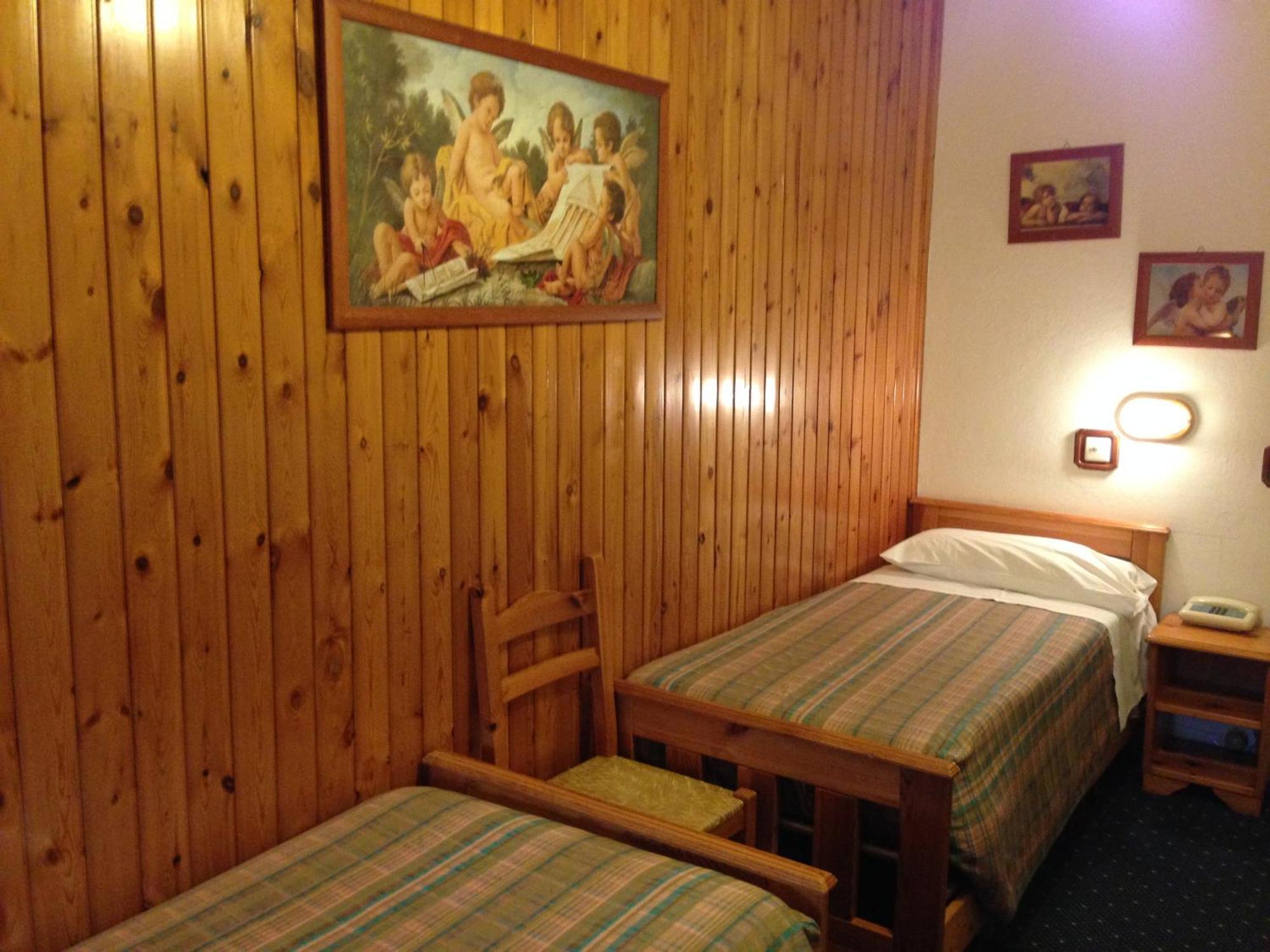 Hotel Cimone Riolunato Værelse billede